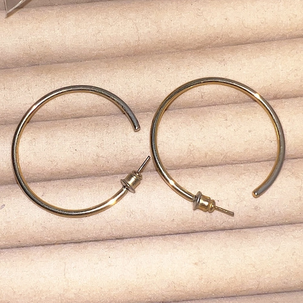 Vintage Gold Tone Classic Hoop Earrings with Stud Backing - Picture 1 of 5